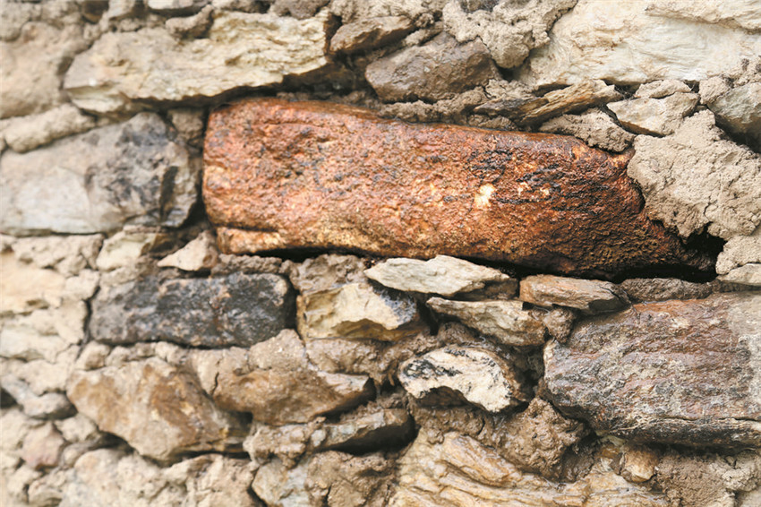 圖為寫(xiě)有.jpg 圖為寫(xiě)有.jpg