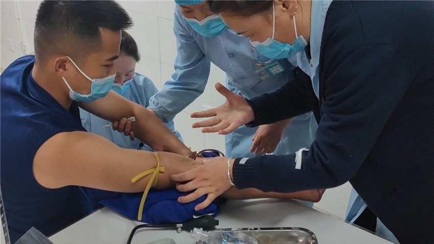 消防員正.jpg 消防員正.jpg