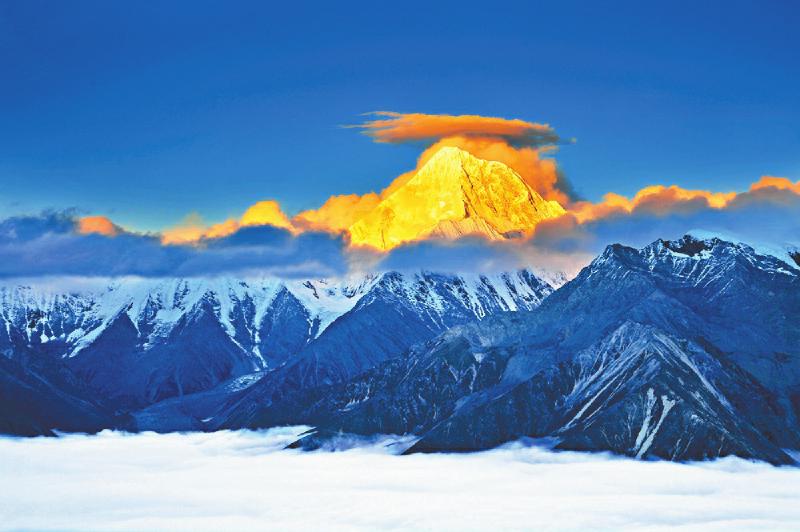 貢嘎之冠.jpg 貢嘎之冠.jpg