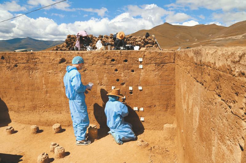 考古人員.jpg 考古人員.jpg