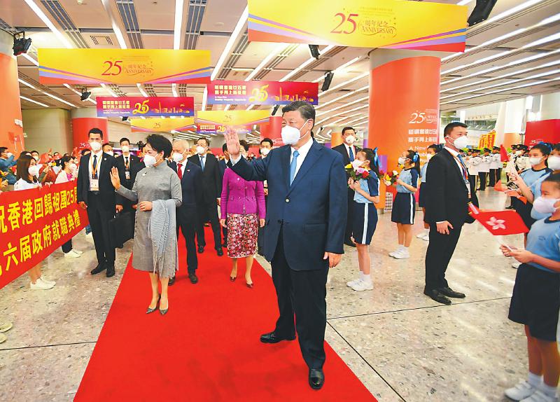 習(xí)近平抵達.jpg 習(xí)近平抵達.jpg